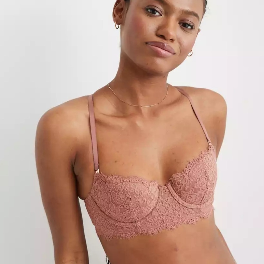 Aerie Real Power Balconette Lightly Lined Eyelash Lace Bra pink size 32D